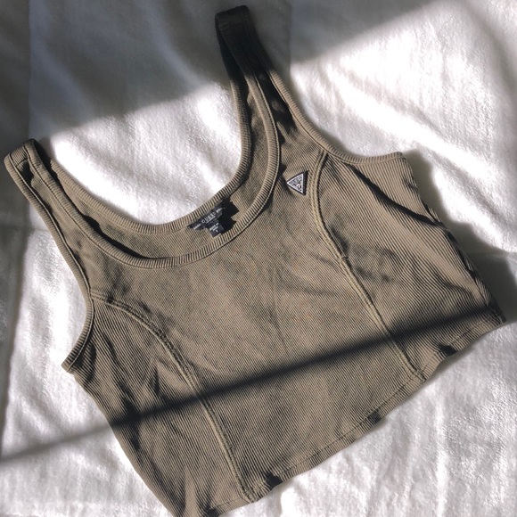 2/$20🔥 Guess Crop Tank - Picture 1 of 4